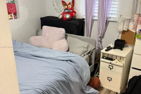 Villa ou maison à vendre à Hollywood, Floride: 2 chambres, 109.9 m2 № 1923946 - photo 26