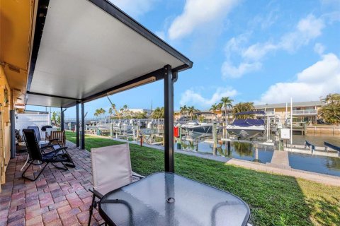 Condo in Dunedin, Florida, 2 bedrooms  № 2114952 - photo 7
