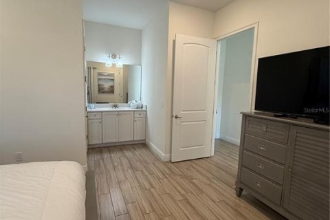 Villa ou maison à vendre à Kissimmee, Floride: 2 chambres, 110.37 m2 № 2135972 - photo 16