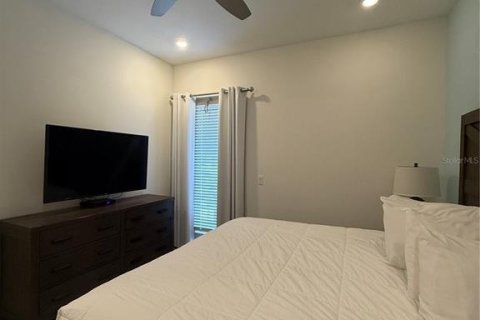 Villa ou maison à vendre à Kissimmee, Floride: 2 chambres, 110.37 m2 № 2135972 - photo 29
