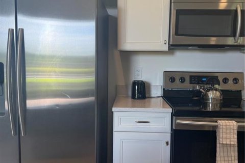 Villa ou maison à vendre à Kissimmee, Floride: 2 chambres, 110.37 m2 № 2135972 - photo 5