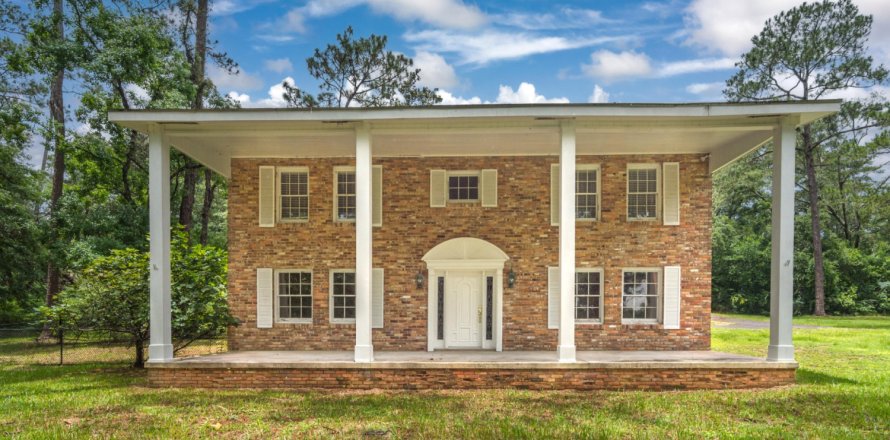Villa ou maison à De Funiak Springs, Floride 4 chambres, 237.83 m2 № 561262