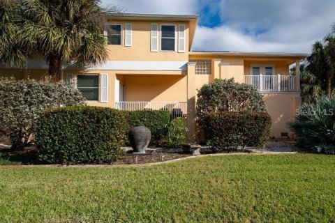 House in Belleair Beach, Florida 4 bedrooms, 282.05 sq.m. № 1750307 - photo 1