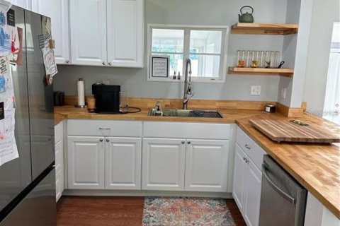 Casa en alquiler en Winter Park, Florida, 2 dormitorios, 85.47 m2 № 1873232 - foto 9