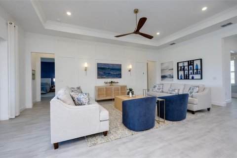 House in Englewood, Florida 3 bedrooms, 230.68 sq.m. № 2152017 - photo 16