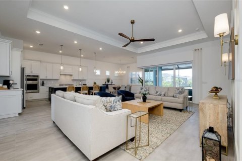 House in Englewood, Florida 3 bedrooms, 230.68 sq.m. № 2152017 - photo 11