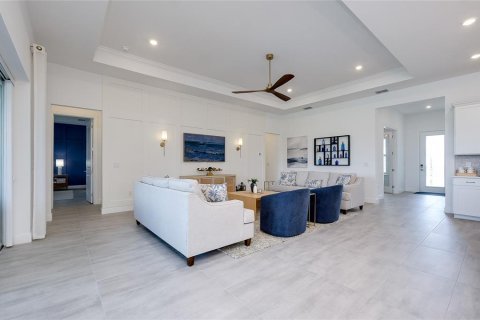 House in Englewood, Florida 3 bedrooms, 230.68 sq.m. № 2152017 - photo 15
