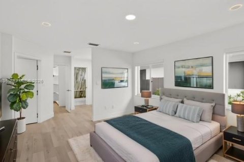 House in Miami Springs, Florida 4 bedrooms, 230.49 sq.m. № 2048304 - photo 7