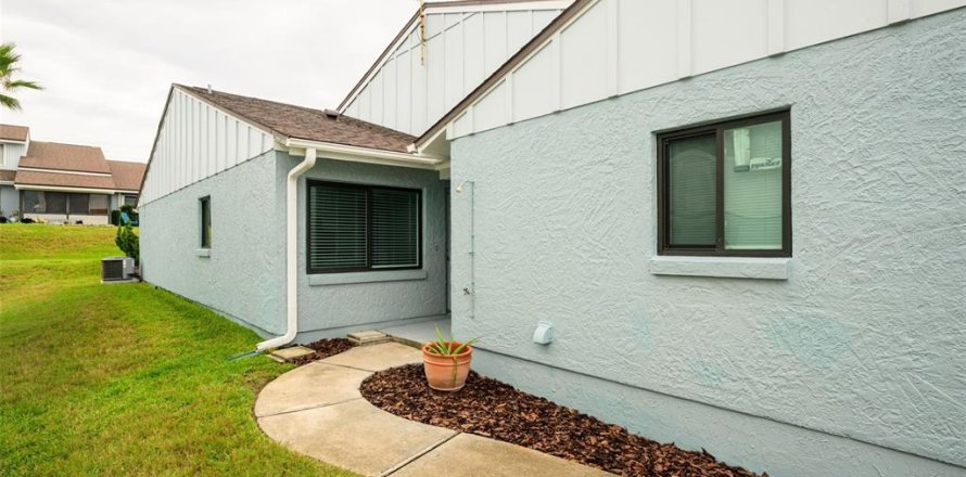 Touwnhouse à Flagler Beach, Floride 2 chambres, 104.52 m2 № 2408838