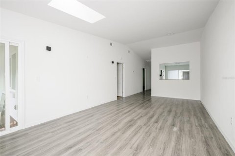Touwnhouse à vendre à Flagler Beach, Floride: 2 chambres, 104.52 m2 № 2408838 - photo 11