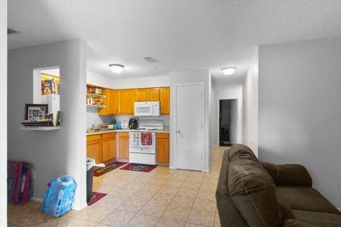 Commercial property in Sarasota, Florida 6 bedrooms, 198.07 sq.m. № 1837628 - photo 3