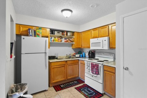 Commercial property in Sarasota, Florida 6 bedrooms, 198.07 sq.m. № 1837628 - photo 5