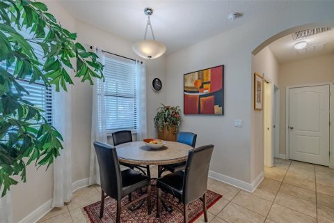 House in Apollo Beach, Florida 4 bedrooms, 238.11 sq.m. № 1749317 - photo 26