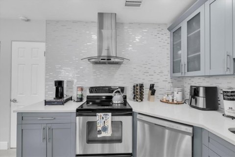 Villa ou maison à vendre à Hudson, Floride: 3 chambres, 129.69 m2 № 2321298 - photo 9