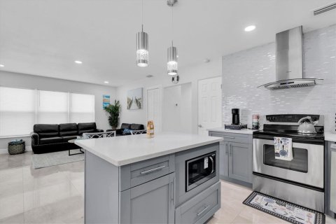 Villa ou maison à vendre à Hudson, Floride: 3 chambres, 129.69 m2 № 2321298 - photo 10