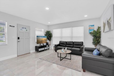 Villa ou maison à vendre à Hudson, Floride: 3 chambres, 129.69 m2 № 2321298 - photo 4