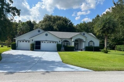 House in Ocala, Florida 3 bedrooms, 183.3 sq.m. № 772775 - photo 1
