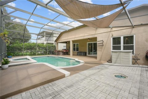 Villa ou maison à vendre à Orlando, Floride: 4 chambres, 304.16 m2 № 2358497 - photo 4