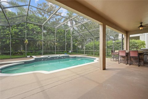 Villa ou maison à vendre à Orlando, Floride: 4 chambres, 304.16 m2 № 2358497 - photo 3