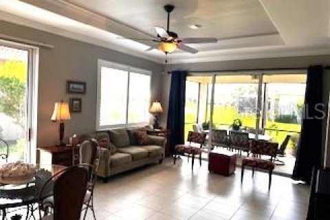 Villa ou maison à louer à Laurel, Floride: 2 chambres, 118.17 m2 № 1802361 - photo 6