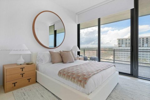 Condo in Miami Beach, Florida, 3 bedrooms  № 1937992 - photo 10