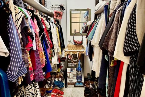 Condominio en venta en Miami Beach, Florida, 1 dormitorio, 99.41 m2 № 1967105 - foto 11