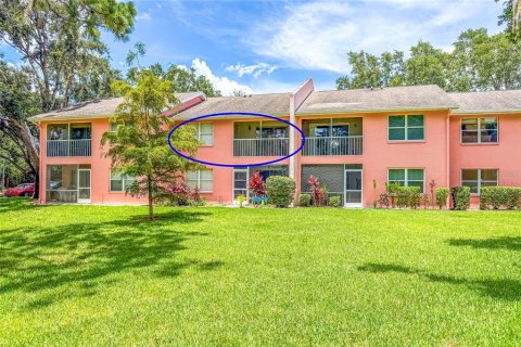 Condo in Sarasota, Florida, 2 bedrooms  № 1800229 - photo 6