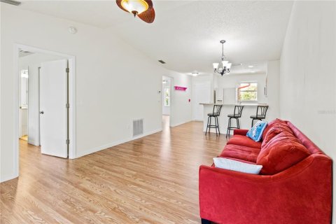 Condo in Sarasota, Florida, 2 bedrooms  № 1800229 - photo 16
