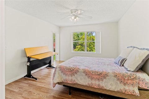 Condo in Sarasota, Florida, 2 bedrooms  № 1800229 - photo 22