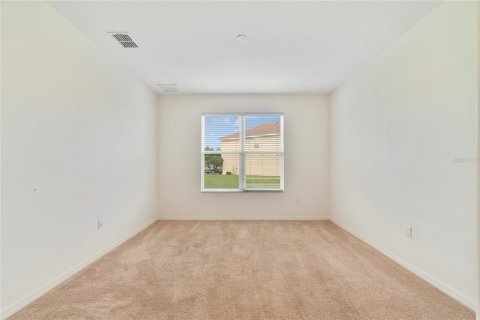 House in BELLALAGO in Kissimmee, Florida 4 bedrooms, 288.09 sq.m. № 2417013 - photo 11