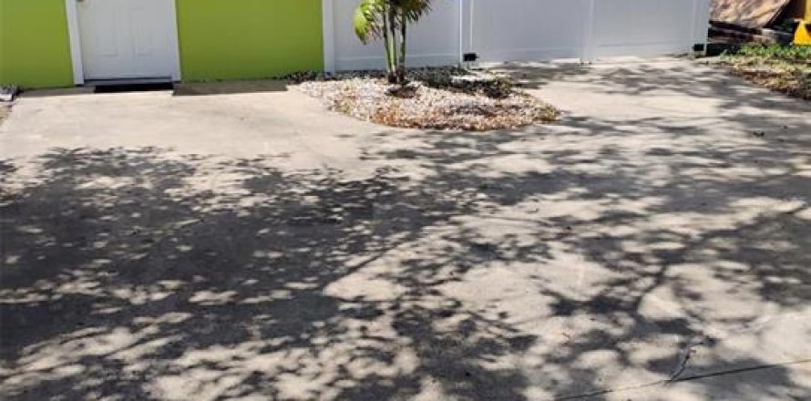 Appartement à Dunedin, Floride 2 chambres, 81.38 m2 № 1640130
