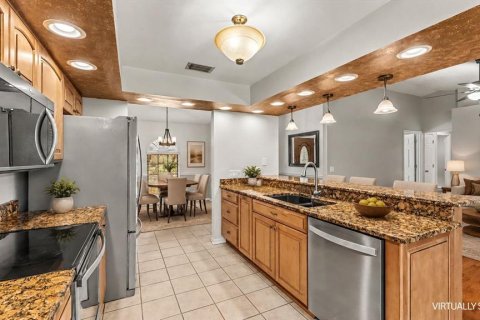 Casa en venta en Lakeland, Florida, 4 dormitorios, 213.02 m2 № 2157771 - foto 4