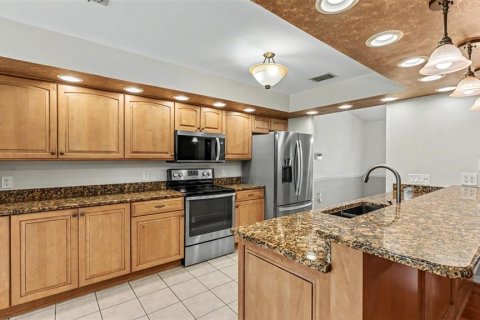 Casa en venta en Lakeland, Florida, 4 dormitorios, 213.02 m2 № 2157771 - foto 10