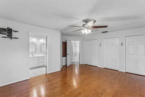 Casa en venta en Lakeland, Florida, 4 dormitorios, 213.02 m2 № 2157771 - foto 23