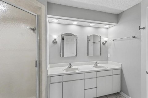 Casa en venta en Lakeland, Florida, 4 dormitorios, 213.02 m2 № 2157771 - foto 25