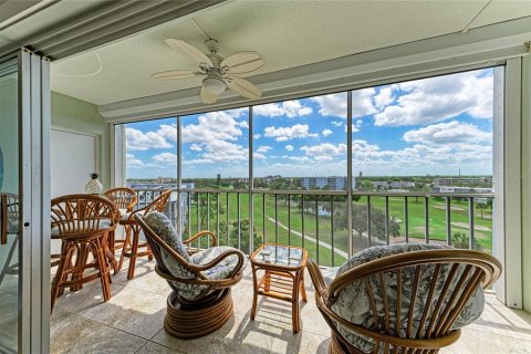 Copropriété à vendre à Bradenton, Floride: 2 chambres, 93.65 m2 № 2406362 - photo 5