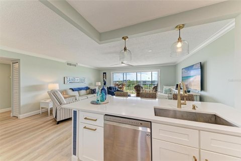 Copropriété à vendre à Bradenton, Floride: 2 chambres, 93.65 m2 № 2406362 - photo 13