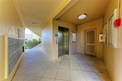 Copropriété à vendre à Bradenton, Floride: 2 chambres, 93.65 m2 № 2406362 - photo 29