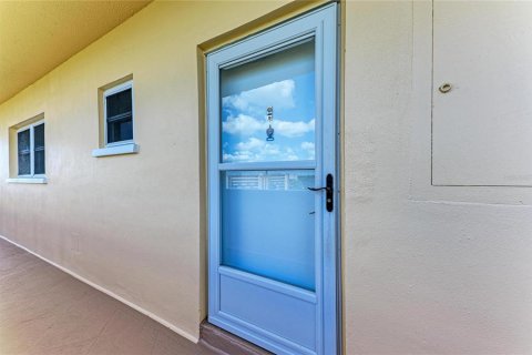 Copropriété à vendre à Bradenton, Floride: 2 chambres, 93.65 m2 № 2406362 - photo 2
