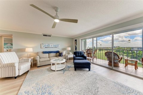 Copropriété à vendre à Bradenton, Floride: 2 chambres, 93.65 m2 № 2406362 - photo 3
