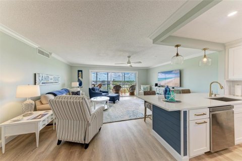 Copropriété à vendre à Bradenton, Floride: 2 chambres, 93.65 m2 № 2406362 - photo 7