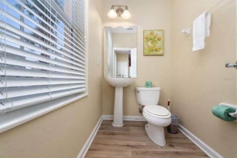 Townhouse in Orlando, Florida 3 bedrooms, 165.09 sq.m. № 2143458 - photo 11