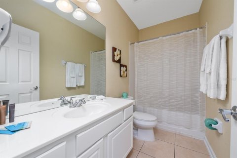 Townhouse in Orlando, Florida 3 bedrooms, 165.09 sq.m. № 2143458 - photo 3