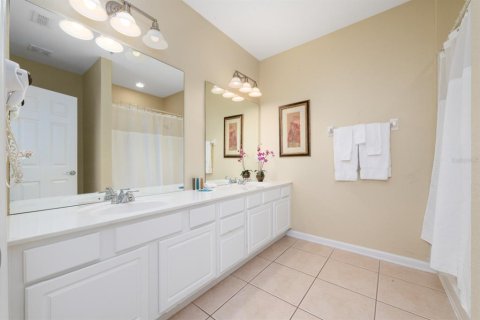 Townhouse in Orlando, Florida 3 bedrooms, 165.09 sq.m. № 2143458 - photo 7