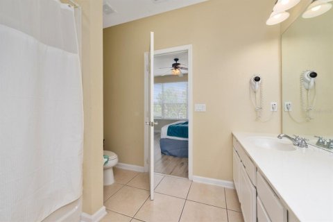 Townhouse in Orlando, Florida 3 bedrooms, 165.09 sq.m. № 2143458 - photo 6
