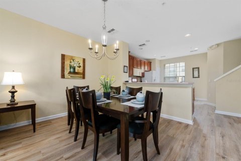 Townhouse in Orlando, Florida 3 bedrooms, 165.09 sq.m. № 2143458 - photo 14