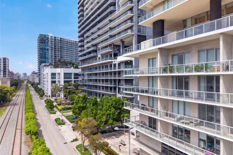 Condo in Miami, Florida, 1 bedroom  № 2186006 - photo 20