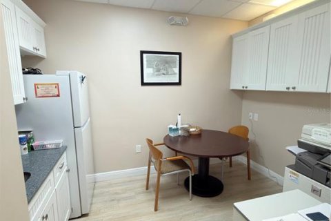 Immobilier commercial à louer à Plantation, Floride: 88.63 m2 № 2410655 - photo 4