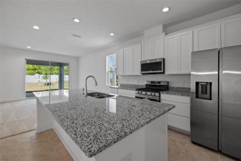 House in Minneola, Florida 4 bedrooms, 195.56 sq.m. № 1626594 - photo 3