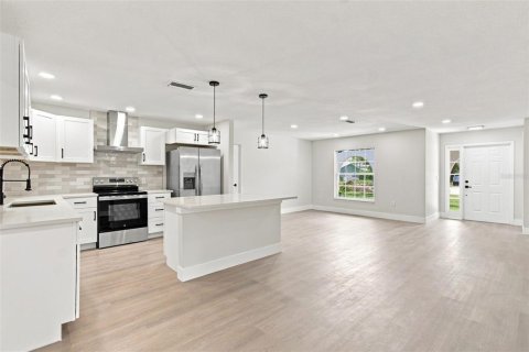 Villa ou maison à vendre à Bradenton, Floride: 3 chambres, 136.1 m2 № 2351742 - photo 6